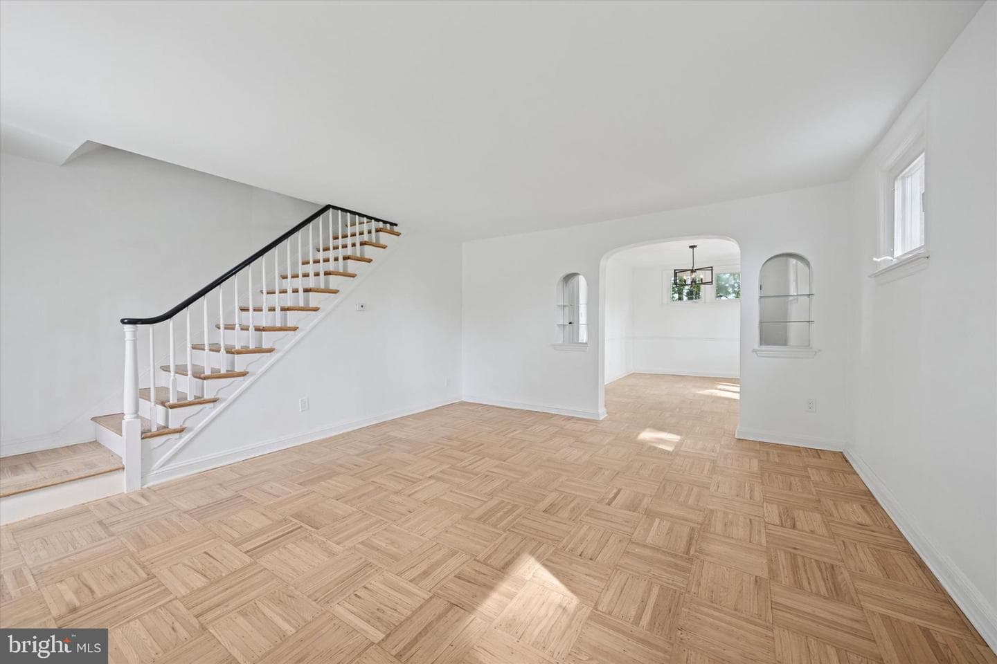 249 Le Carra Drive photo 4