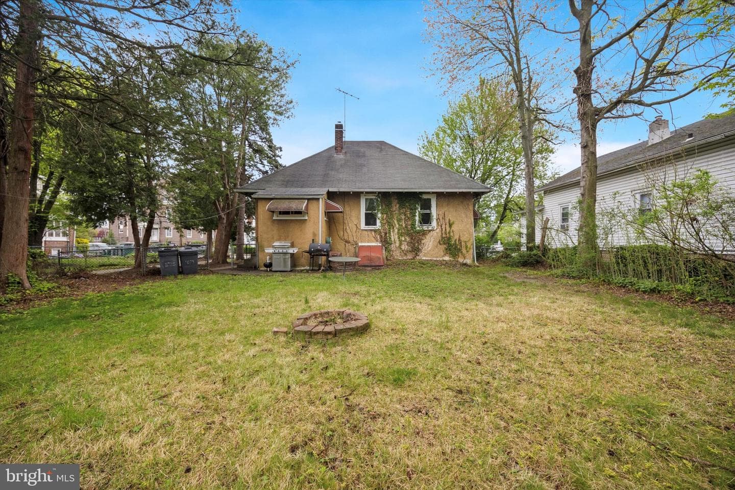 1025 Bartram Avenue photo 17