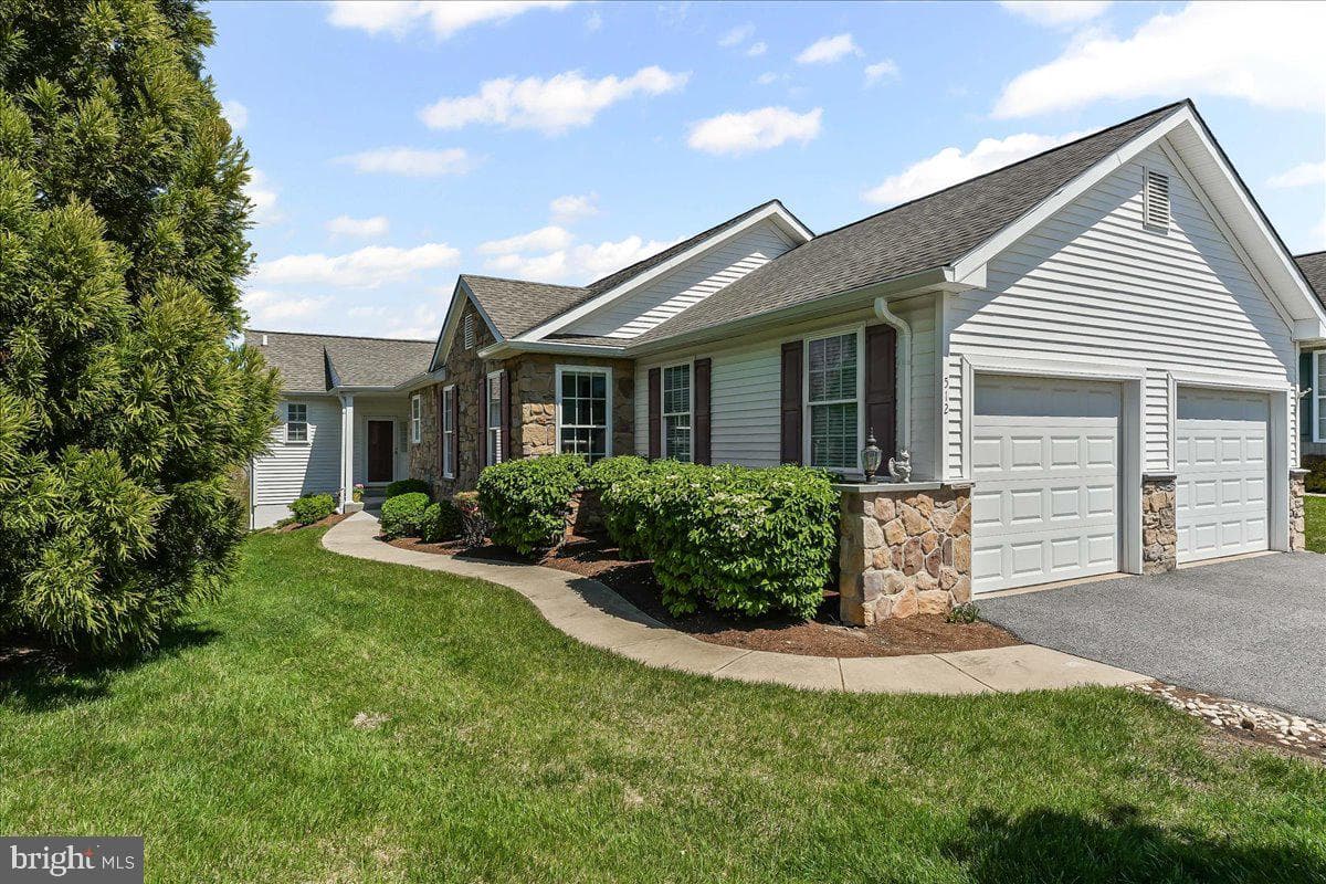 512 Hunting Whip Road photo 3