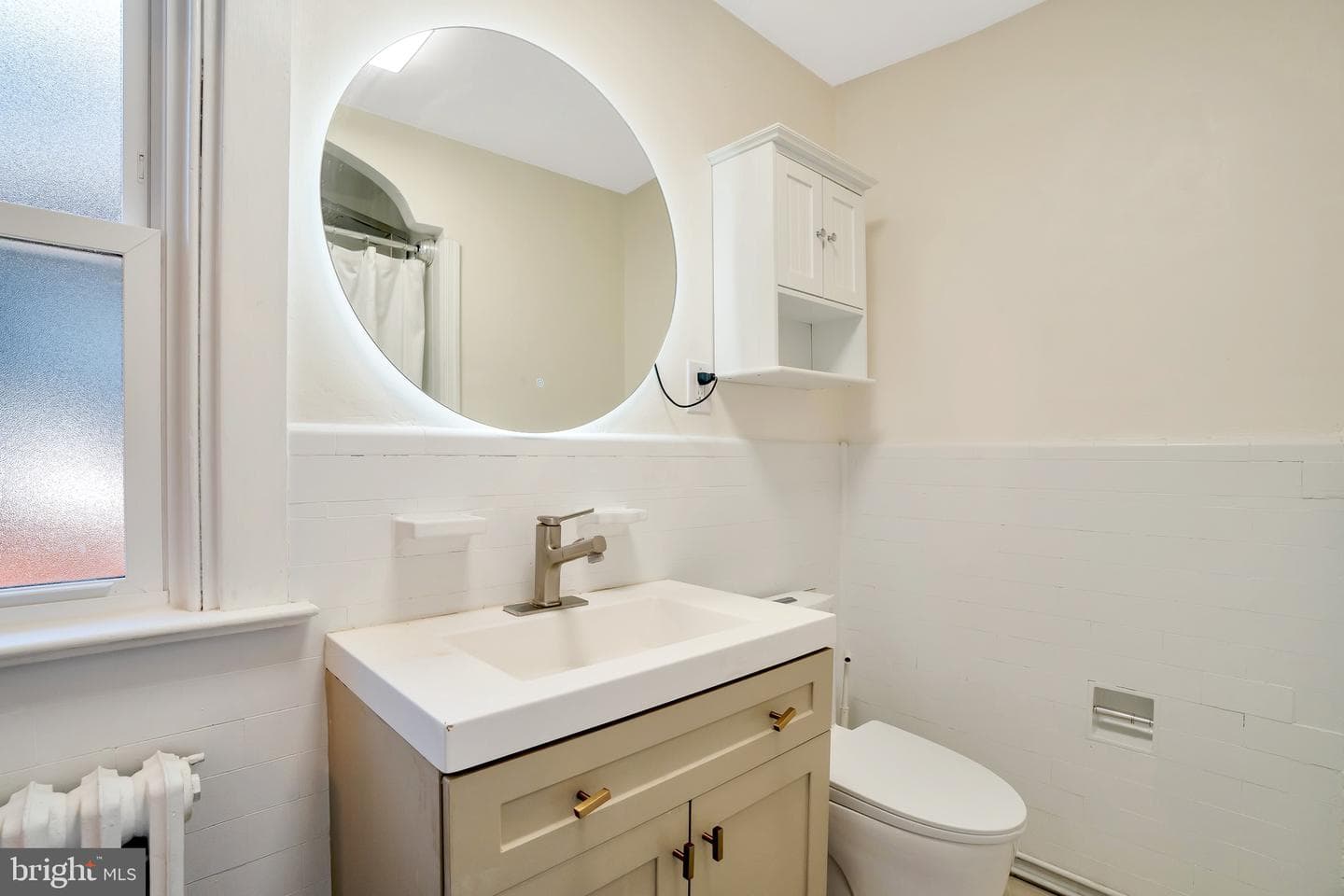 201 E Avon Road photo 17