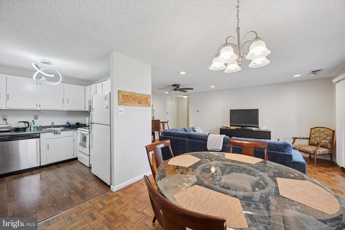 501 N Providence Road #620 photo 5