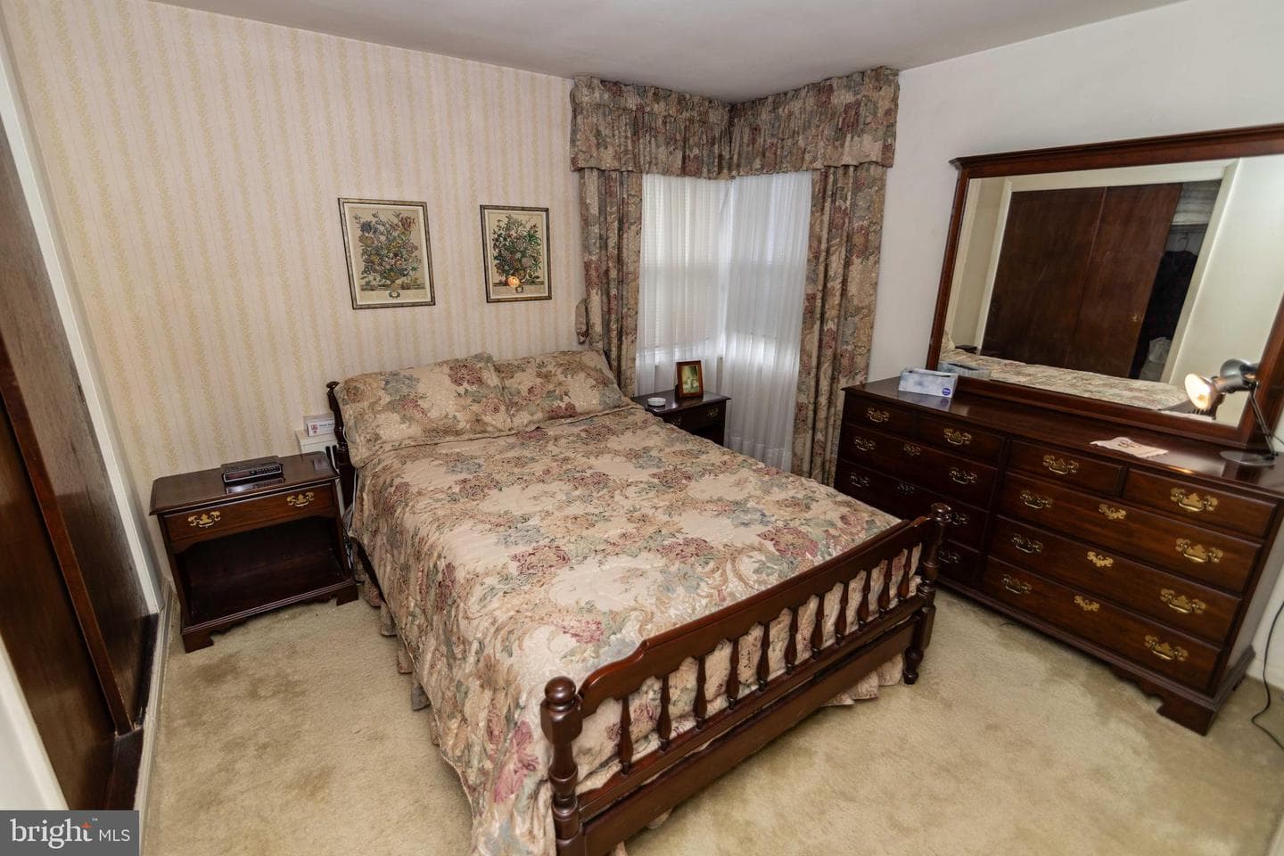 704 Hood Road photo 14