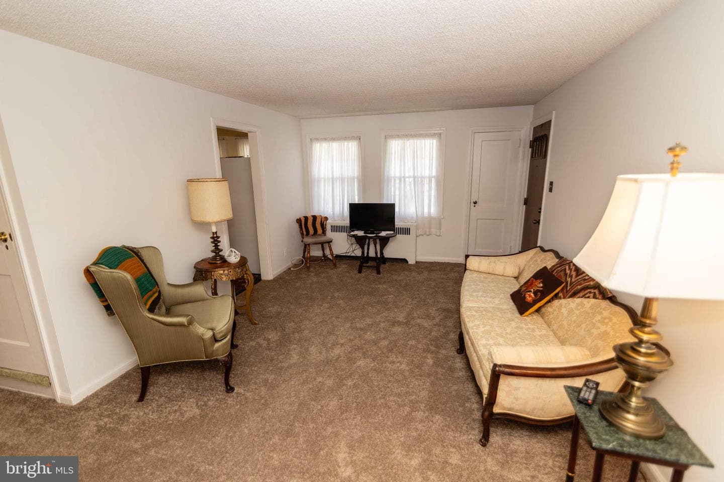 704 Hood Road photo 2