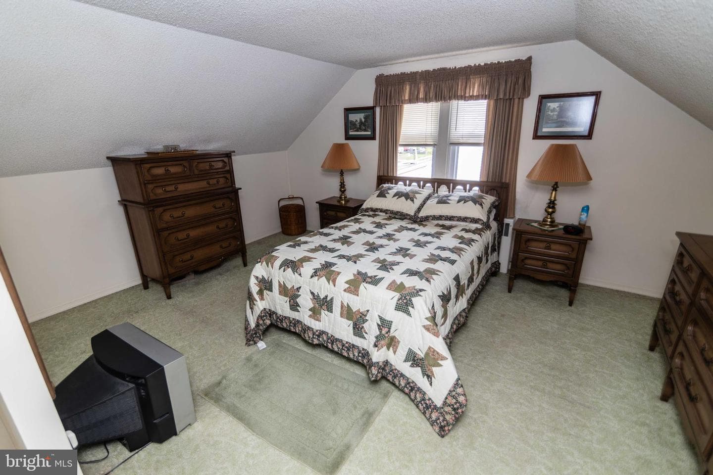 704 Hood Road photo 20