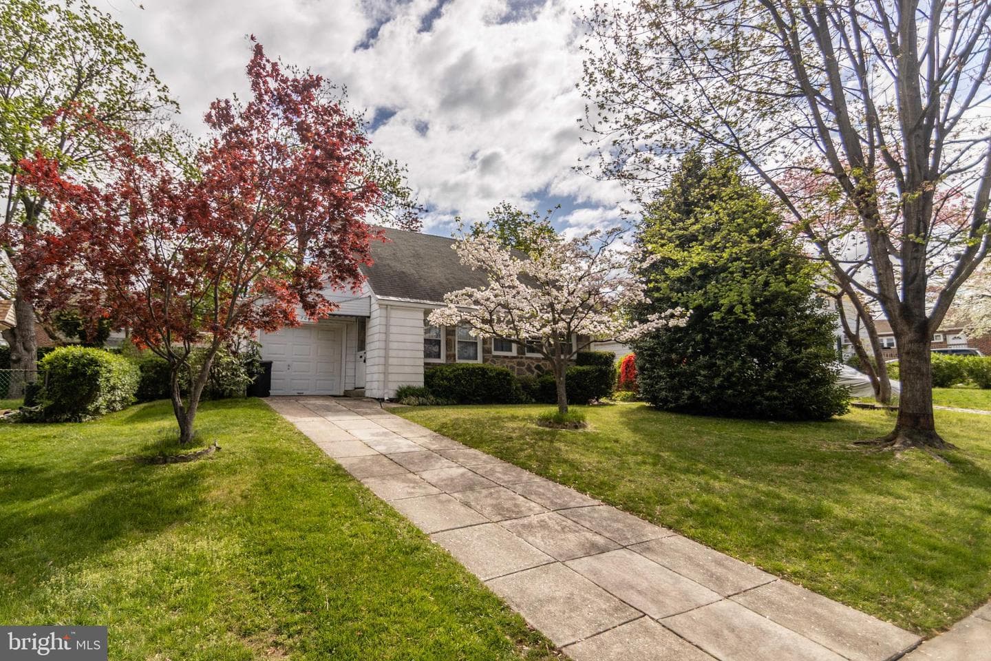 704 Hood Road photo 34