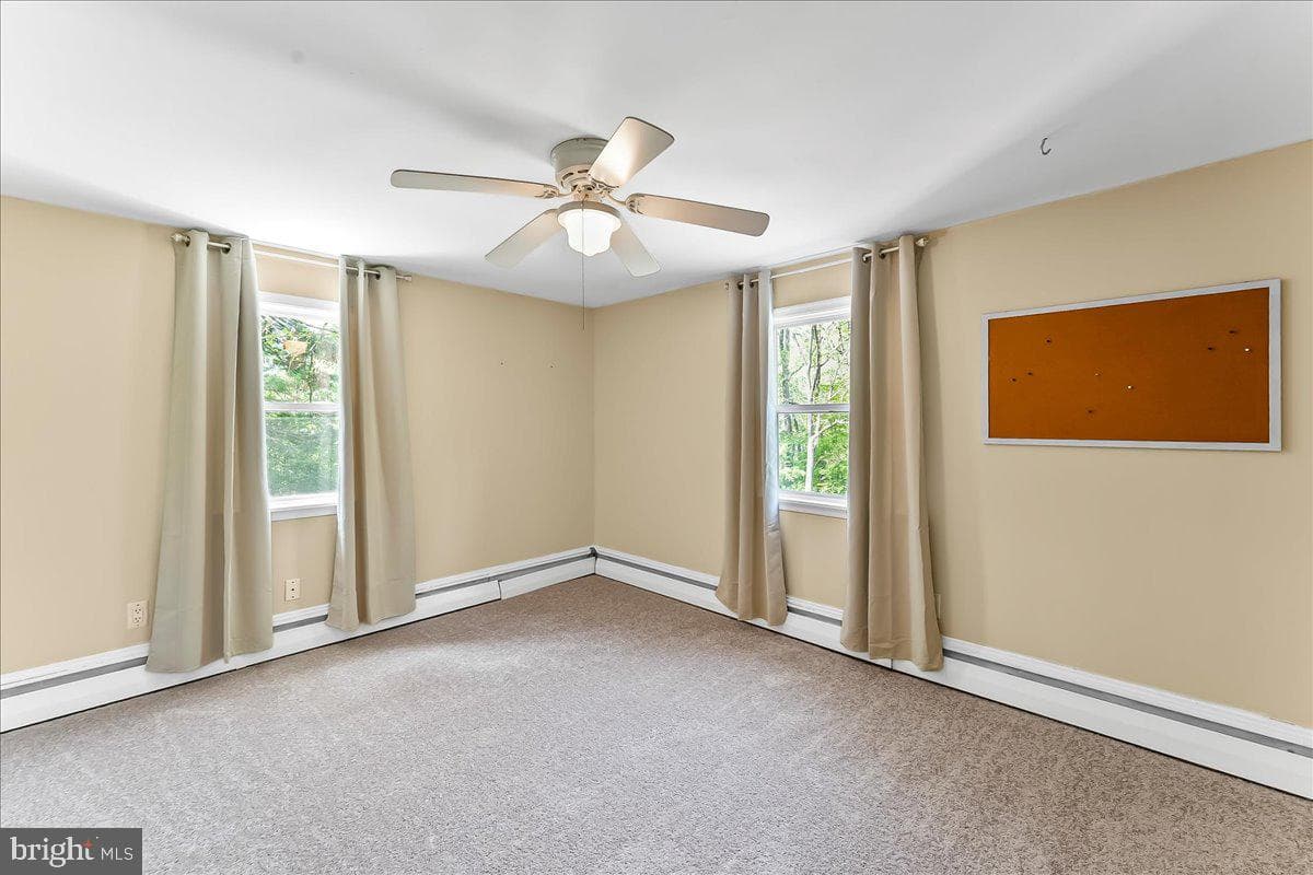 37 Bolling Circle photo 23