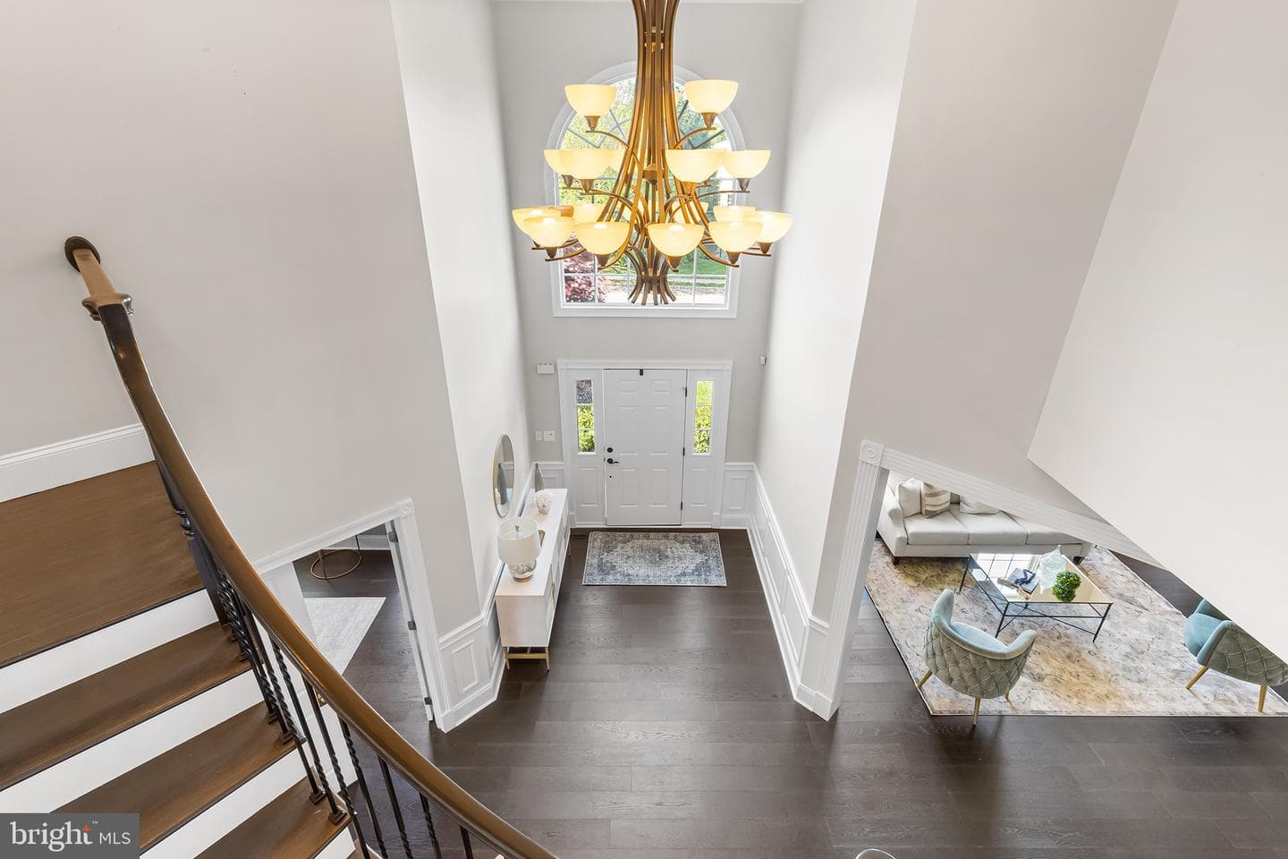 16 Hudson Way photo 5