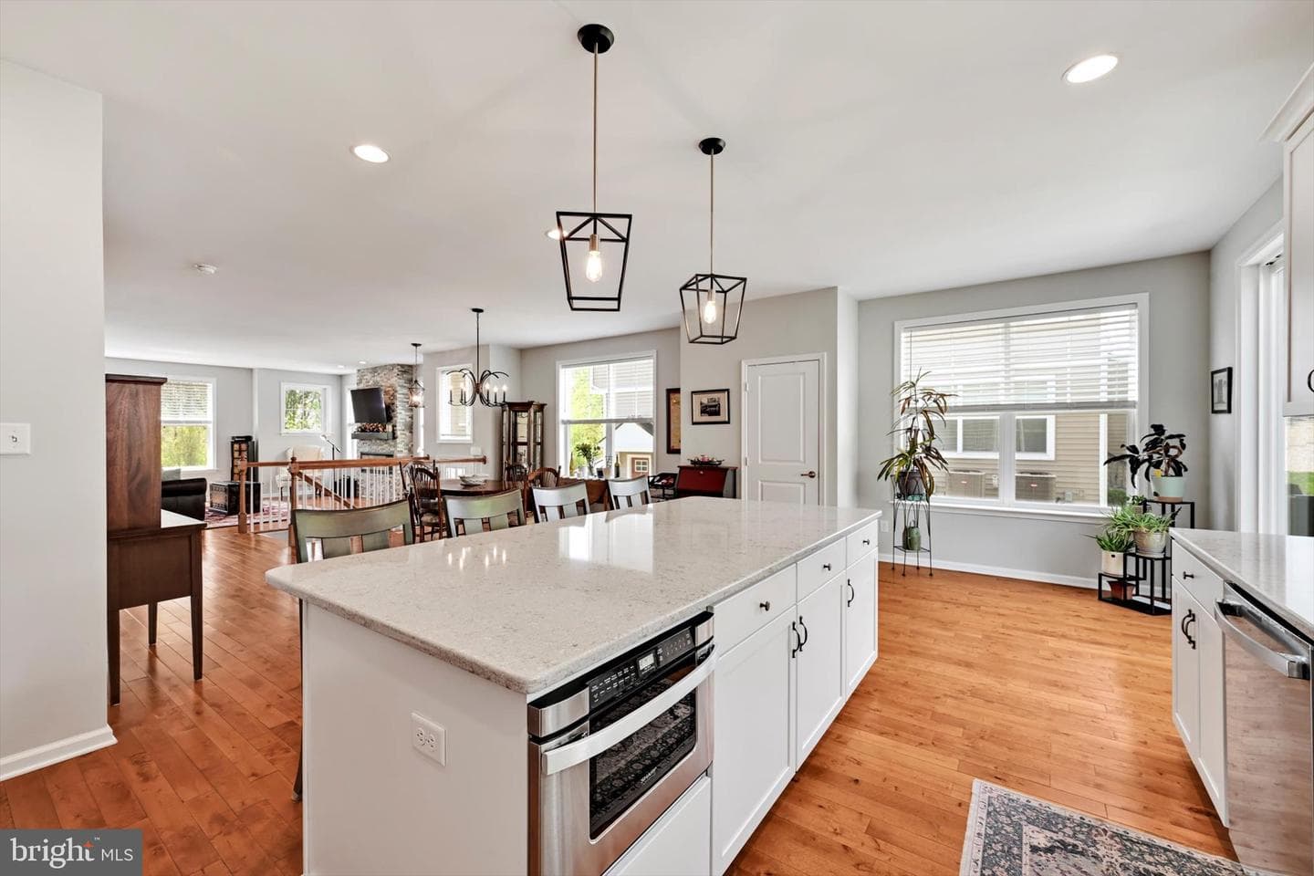 3013 Marias Way photo 11
