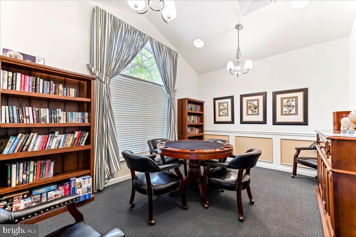 521 Creekside Drive photo 33