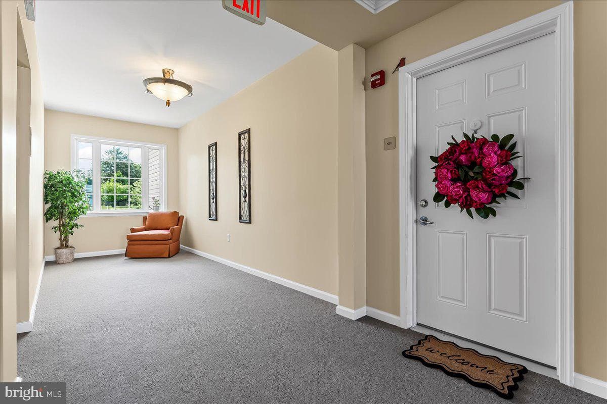 521 Creekside Drive photo 5