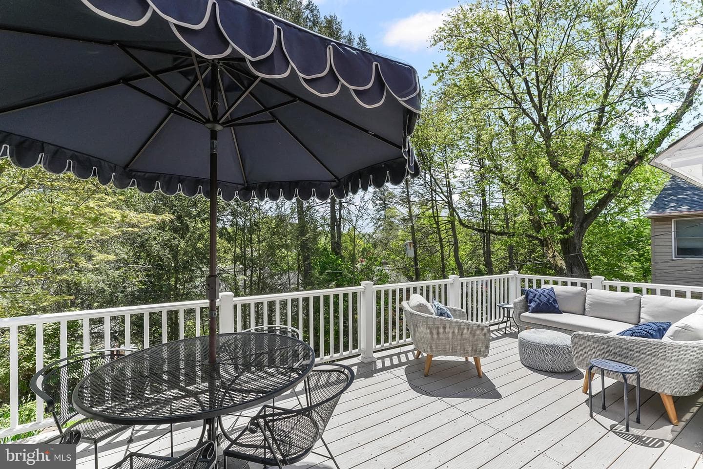 1013 Crest Road photo 23