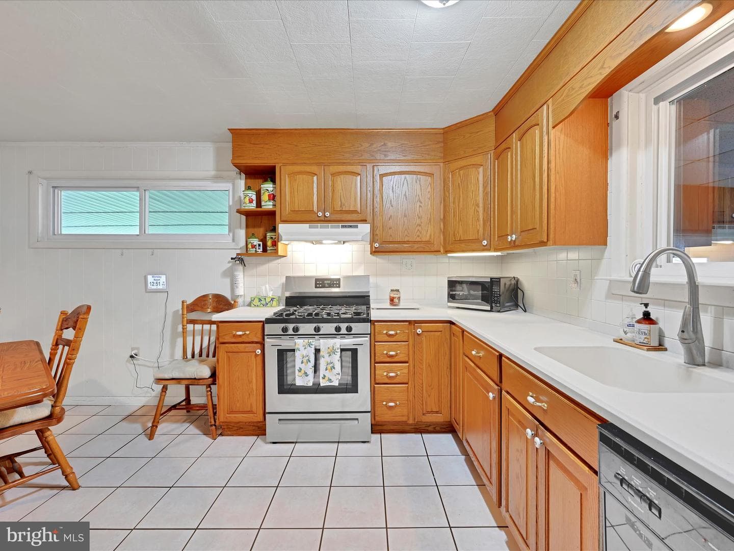 3739 Clearwater Lane photo 10