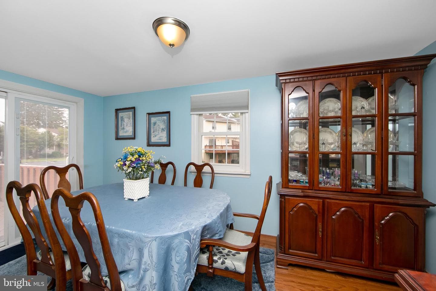 30 Colonial Circle photo 14