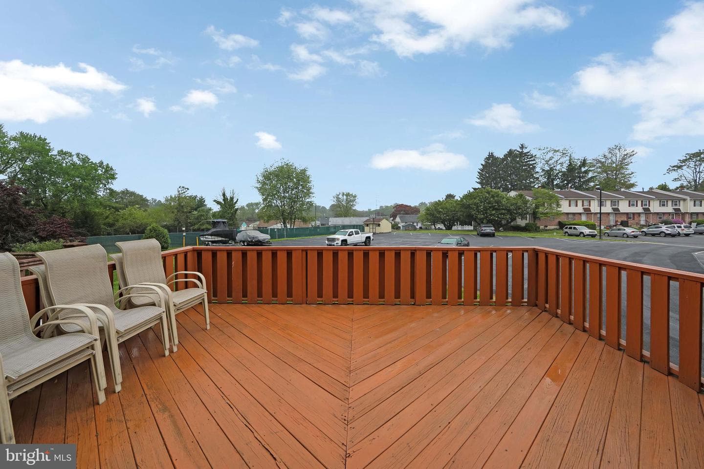 30 Colonial Circle photo 19
