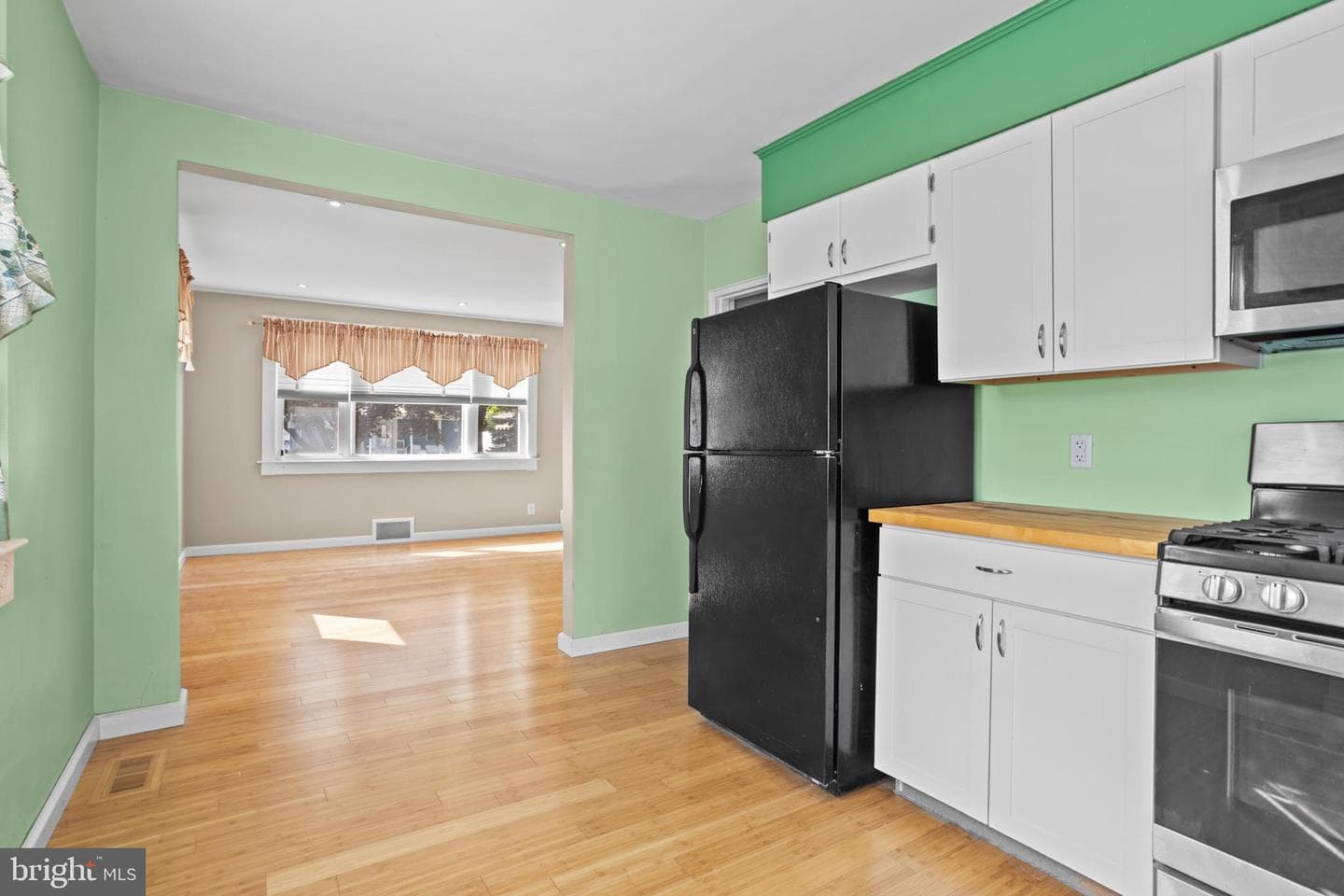 2207 Pershing Avenue photo 6