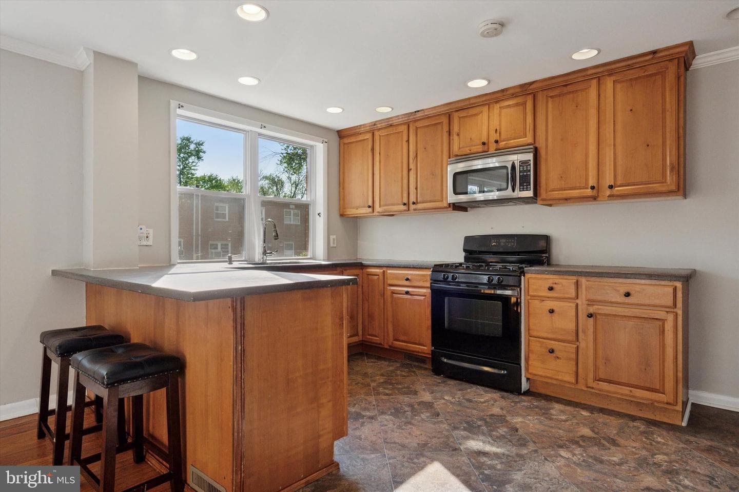 1518 Elson Road photo 9