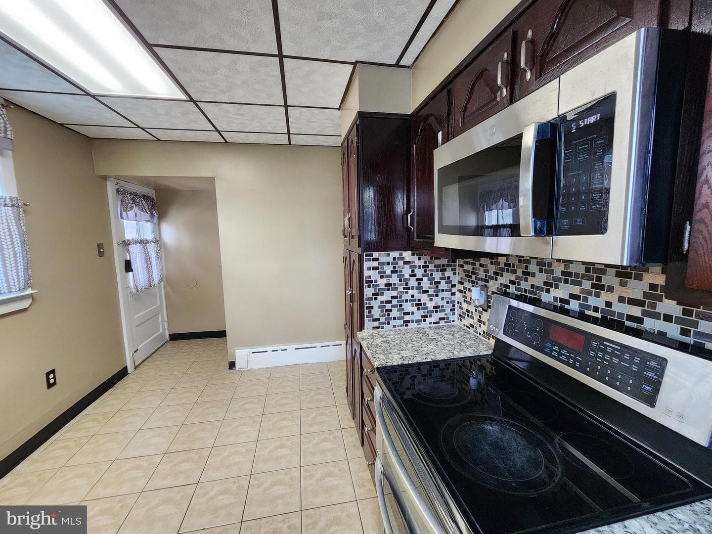 351 Congress Avenue photo 14