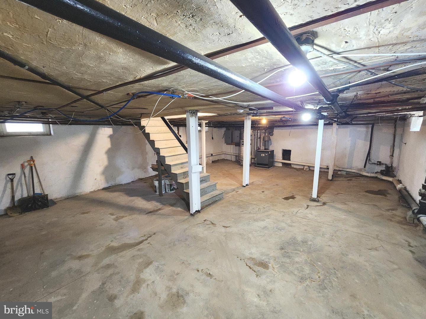 351 Congress Avenue photo 31