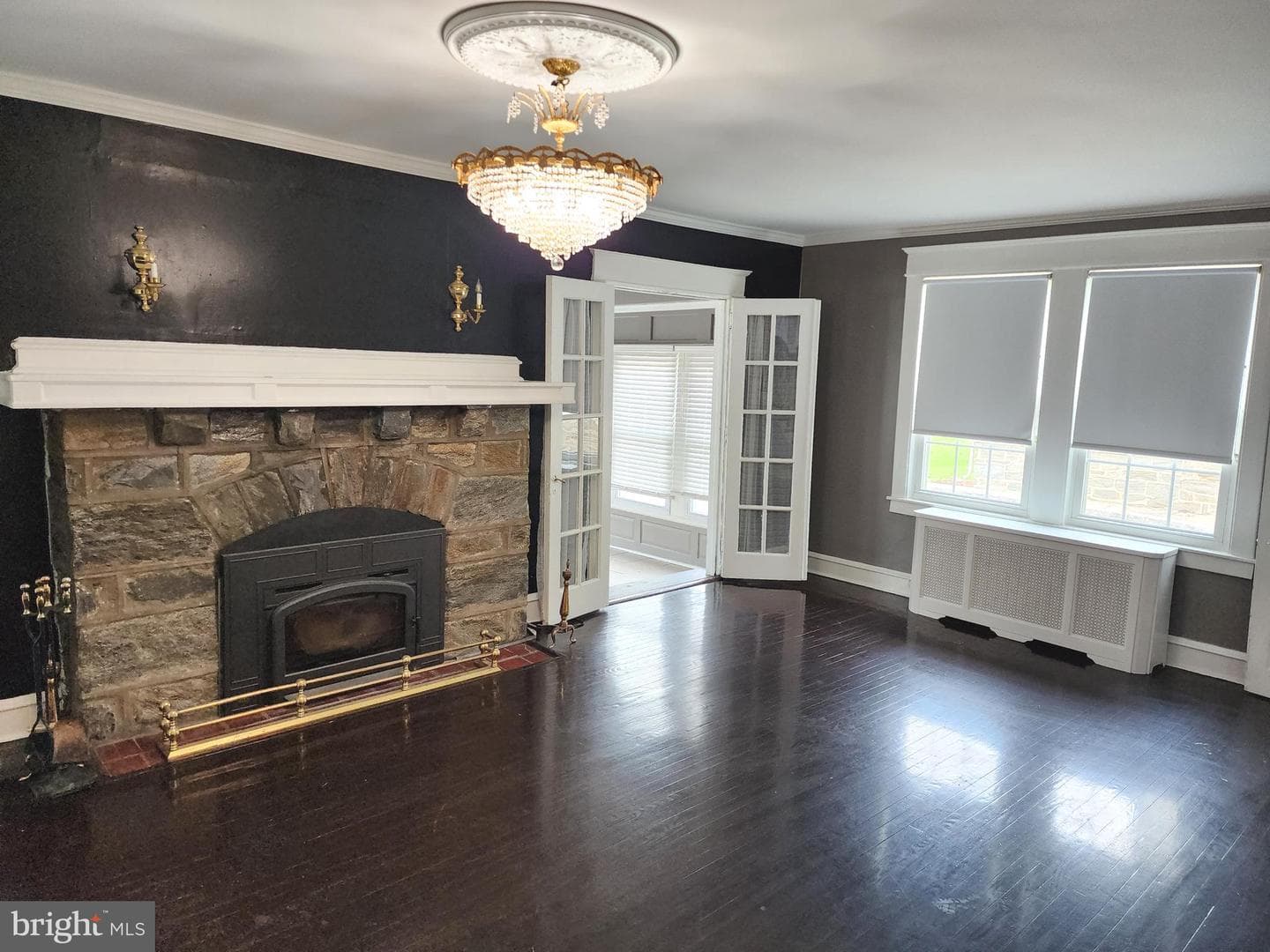 351 Congress Avenue photo 4
