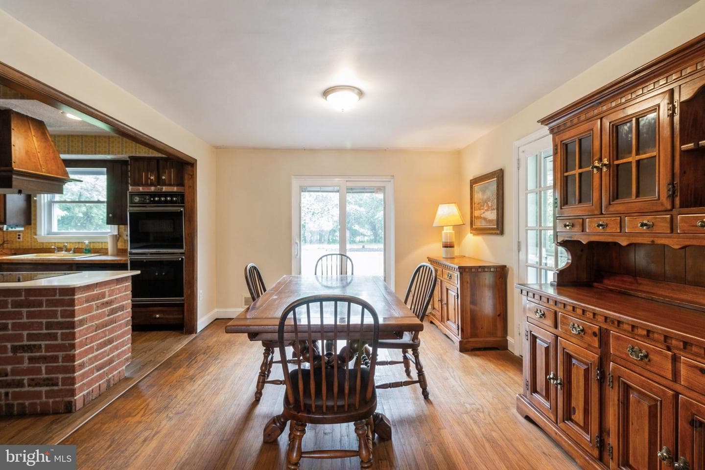 1008 Richmond Road photo 7