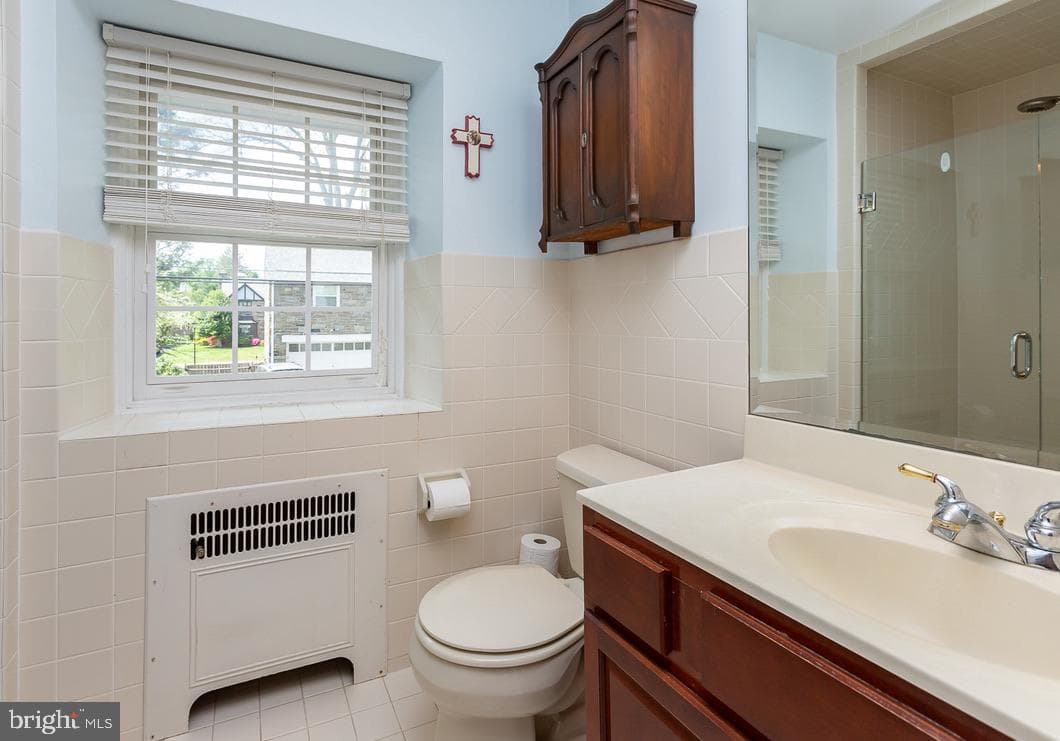 1220 Edmonds Avenue photo 41