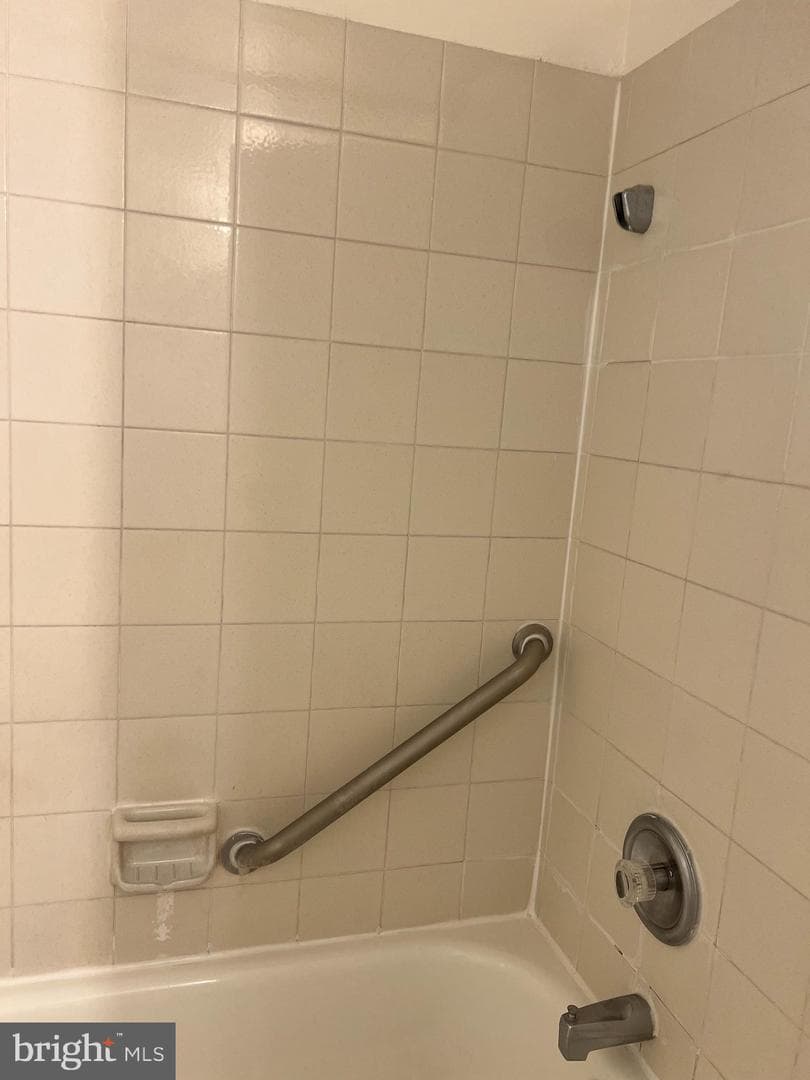 842 Putnam Boulevard #60a photo 20
