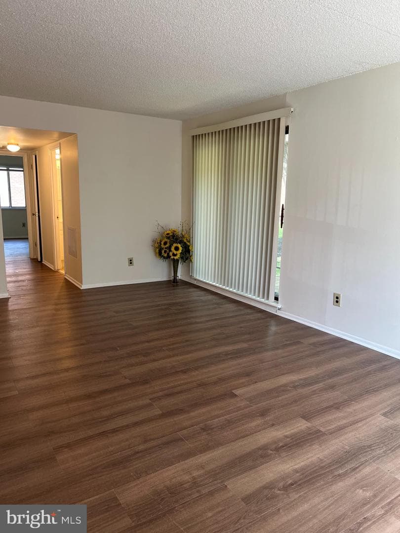842 Putnam Boulevard #60a photo 4
