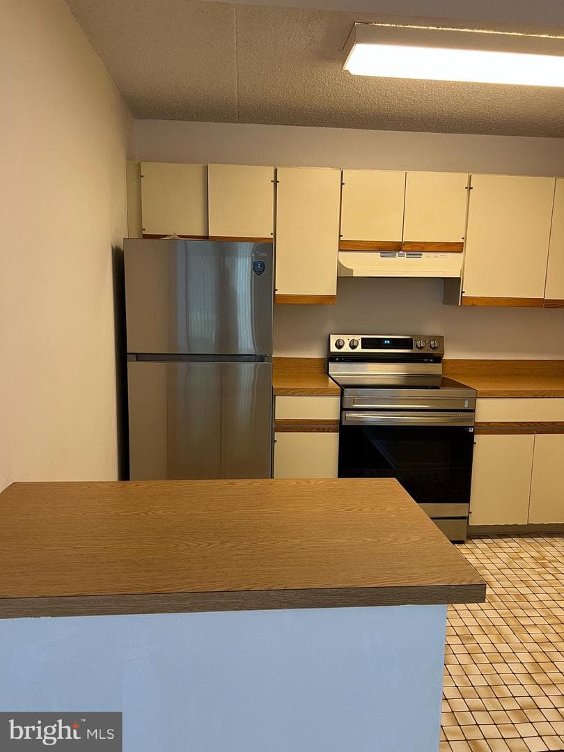 842 Putnam Boulevard #60a photo 8