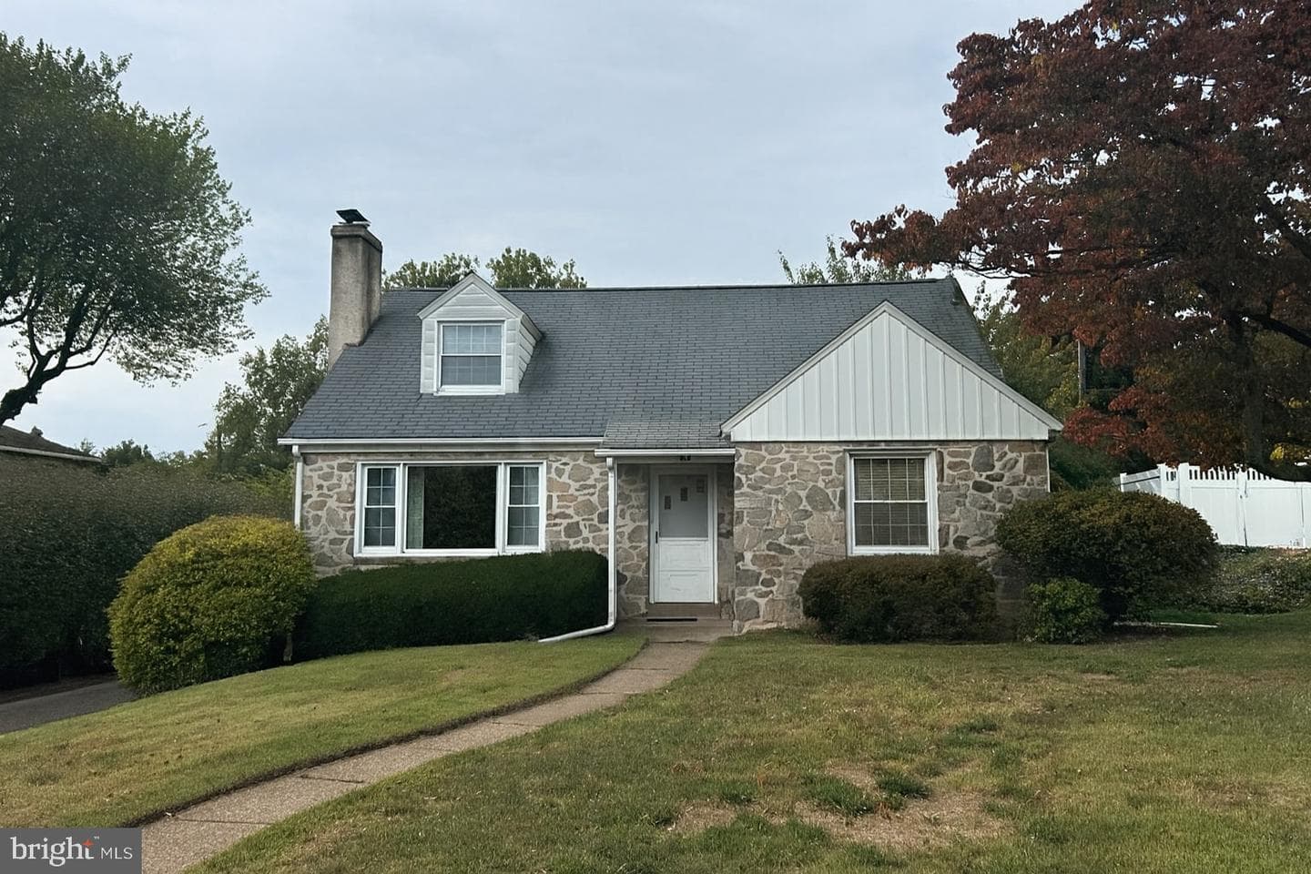 530 Hempstead Road photo 1