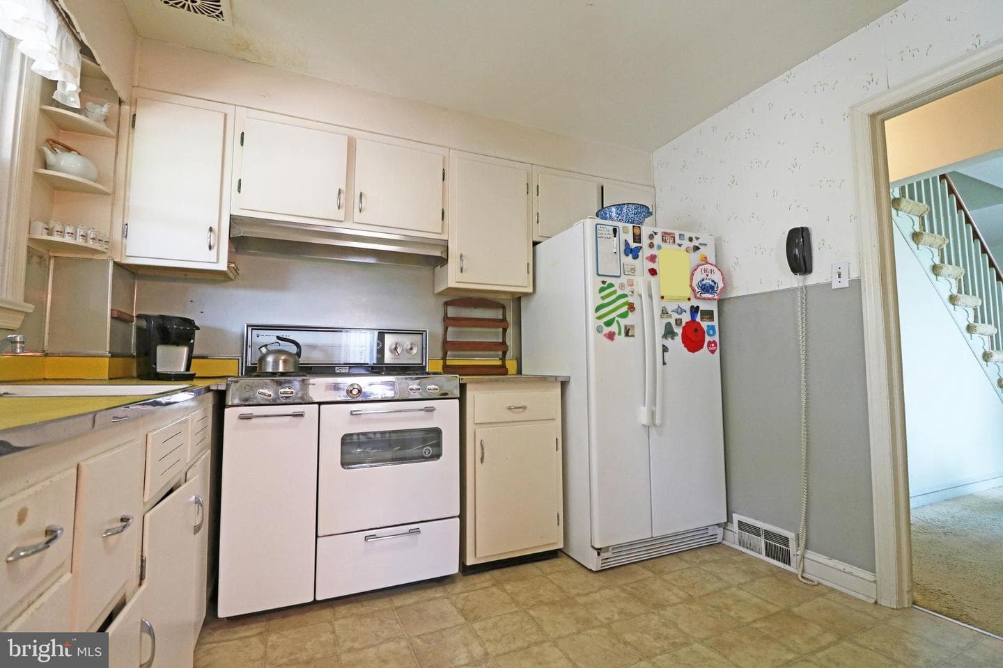 530 Hempstead Road photo 11