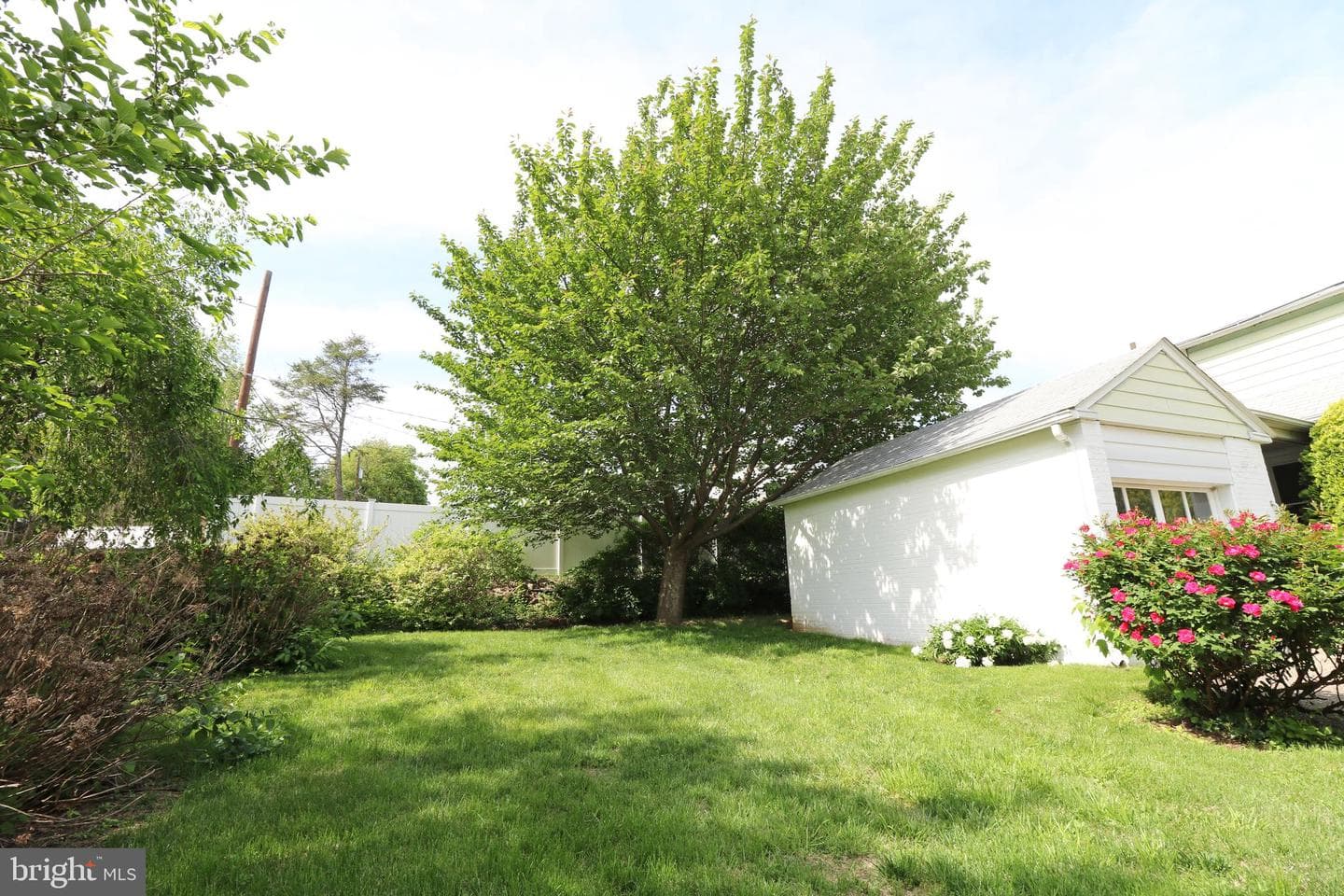 530 Hempstead Road photo 33