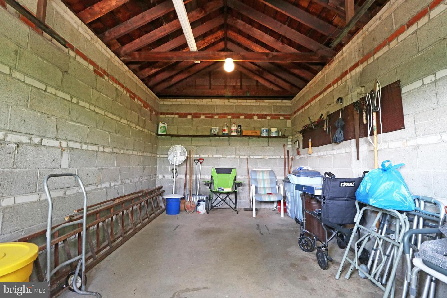 530 Hempstead Road photo 36