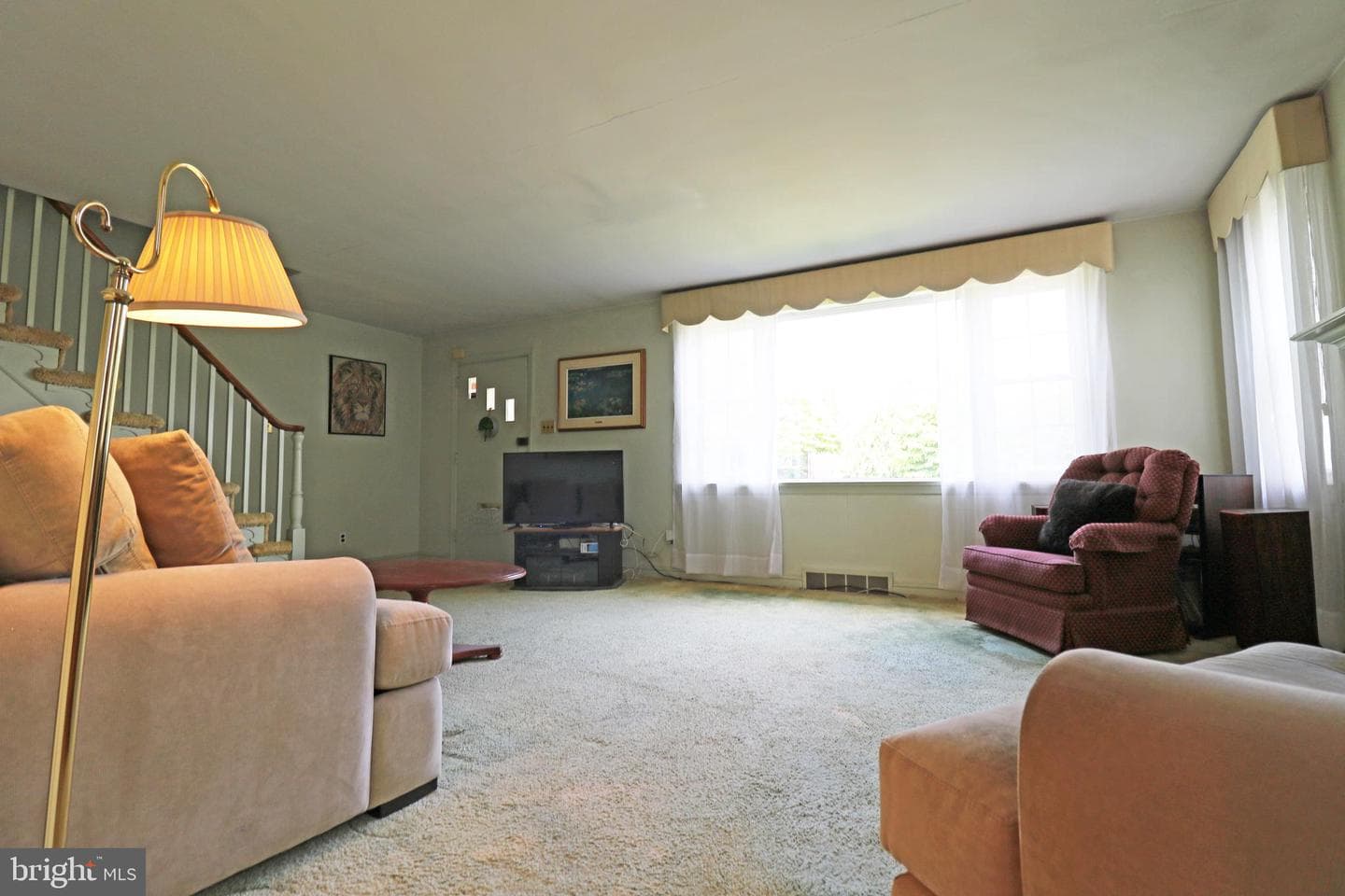 530 Hempstead Road photo 6
