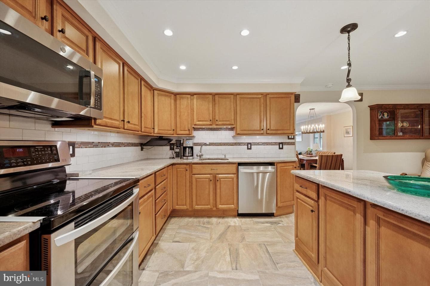 2137 Bryn Mawr Place #E-12 photo 11