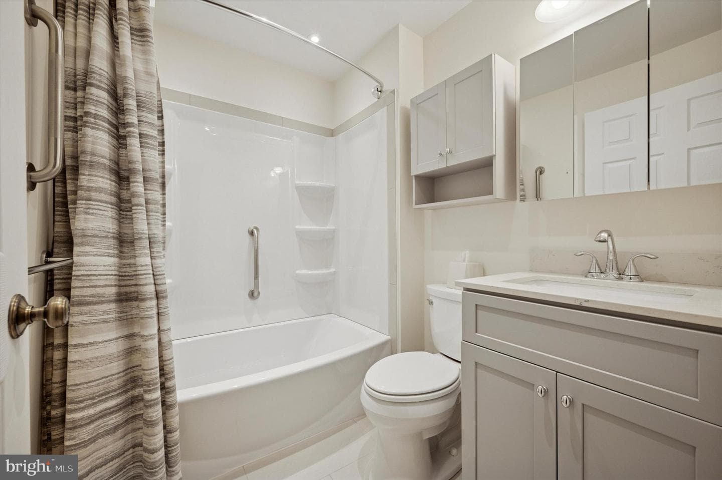 2137 Bryn Mawr Place #E-12 photo 21