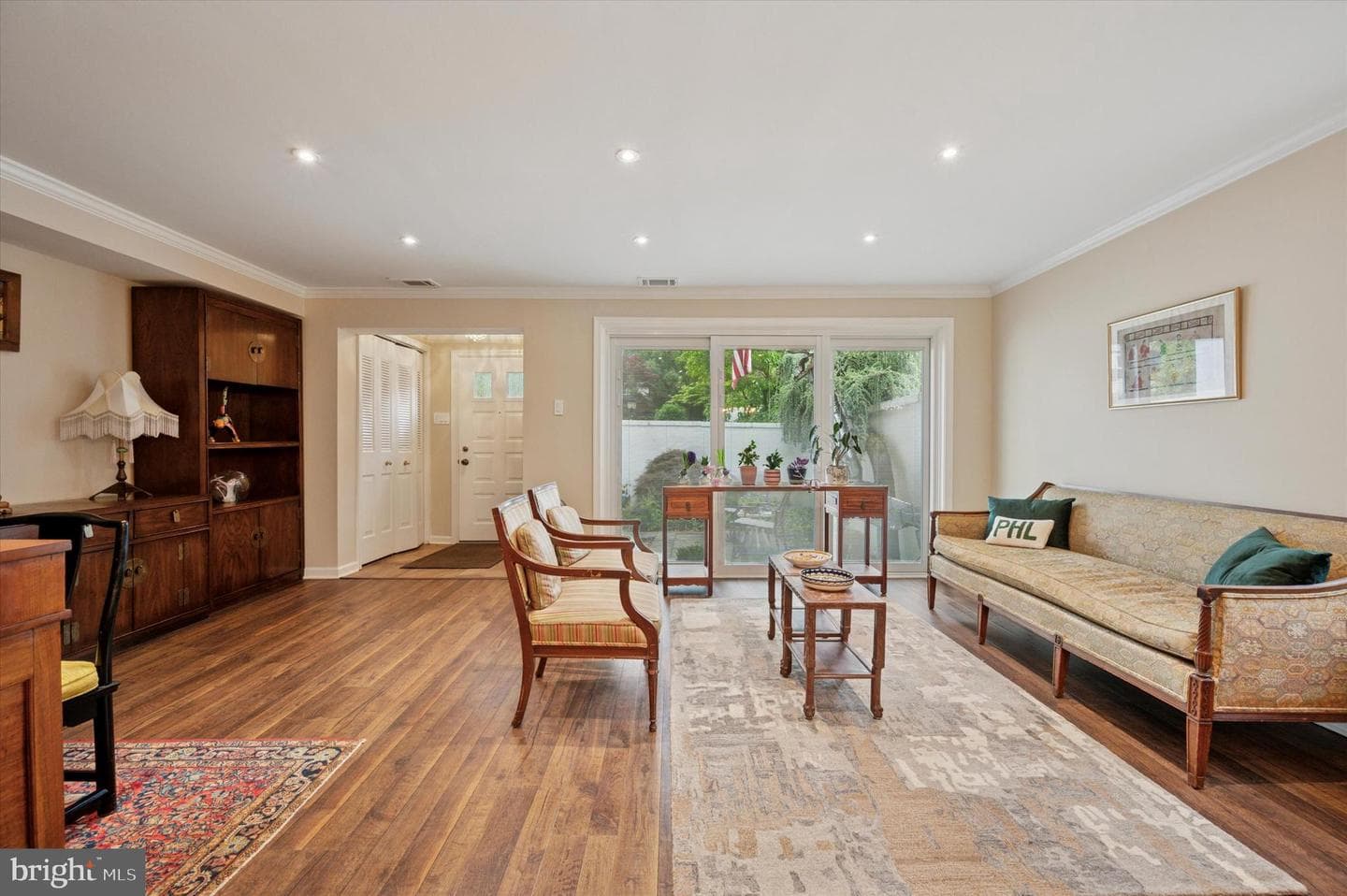 2137 Bryn Mawr Place #E-12 photo 3