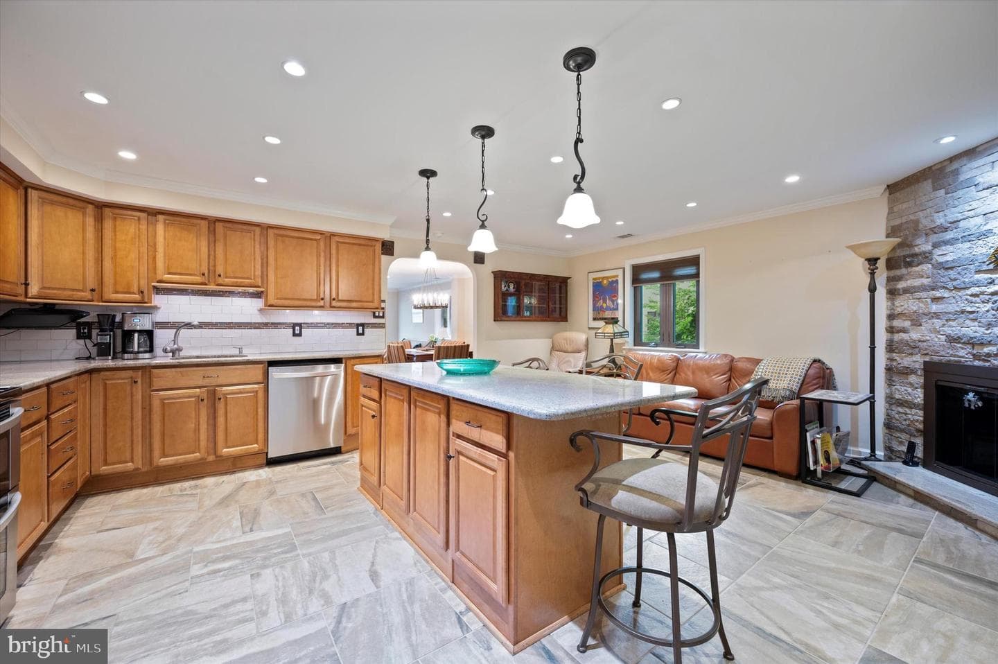 2137 Bryn Mawr Place #E-12 photo 8