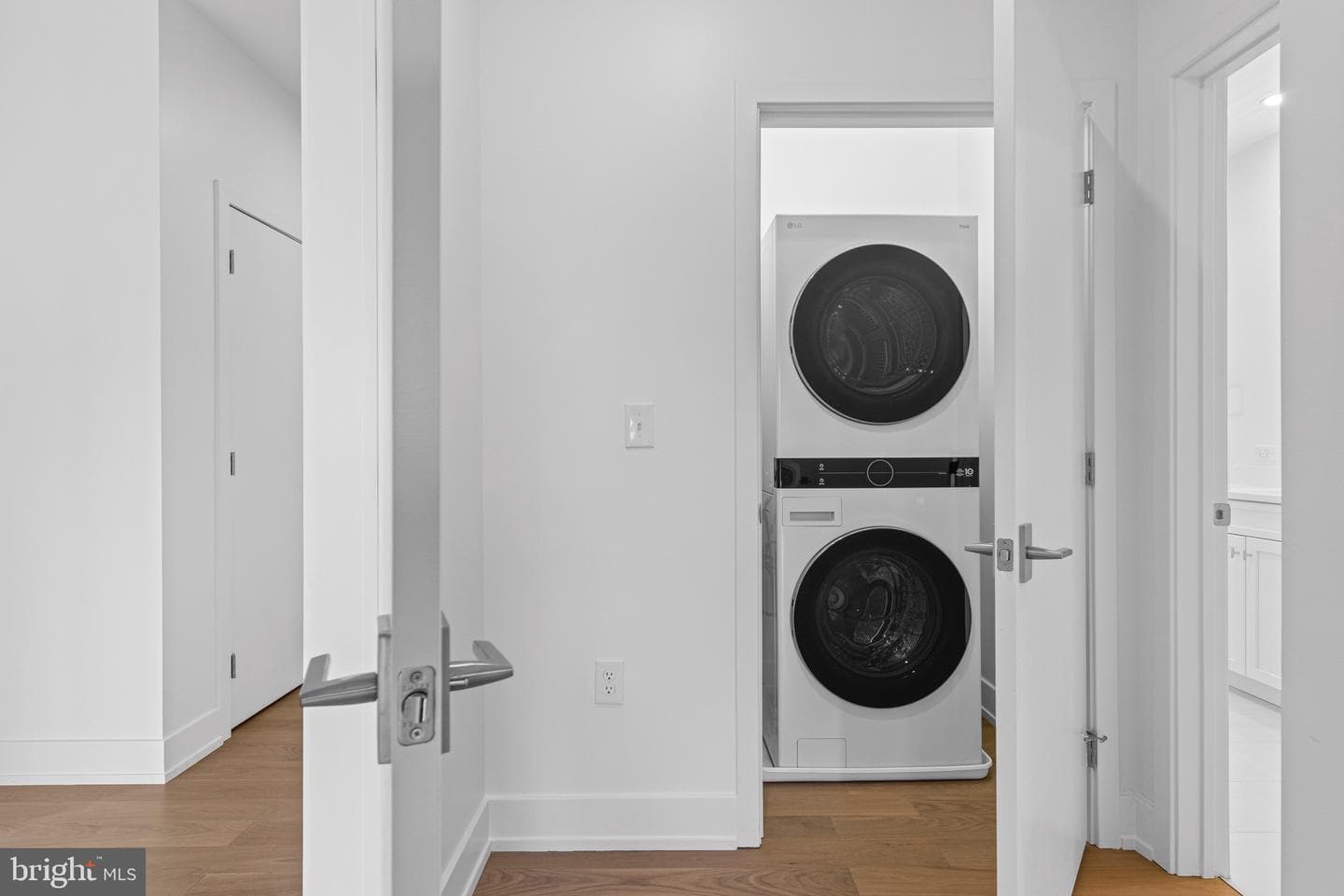 110 Park Avenue #370 photo 12