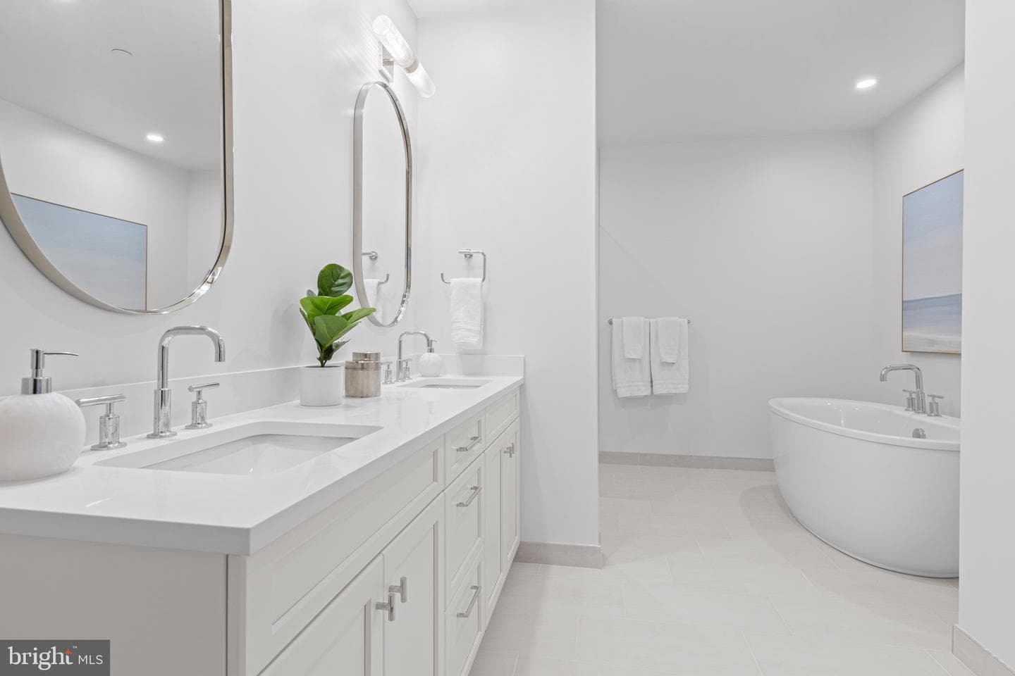 110 Park Avenue #370 photo 17
