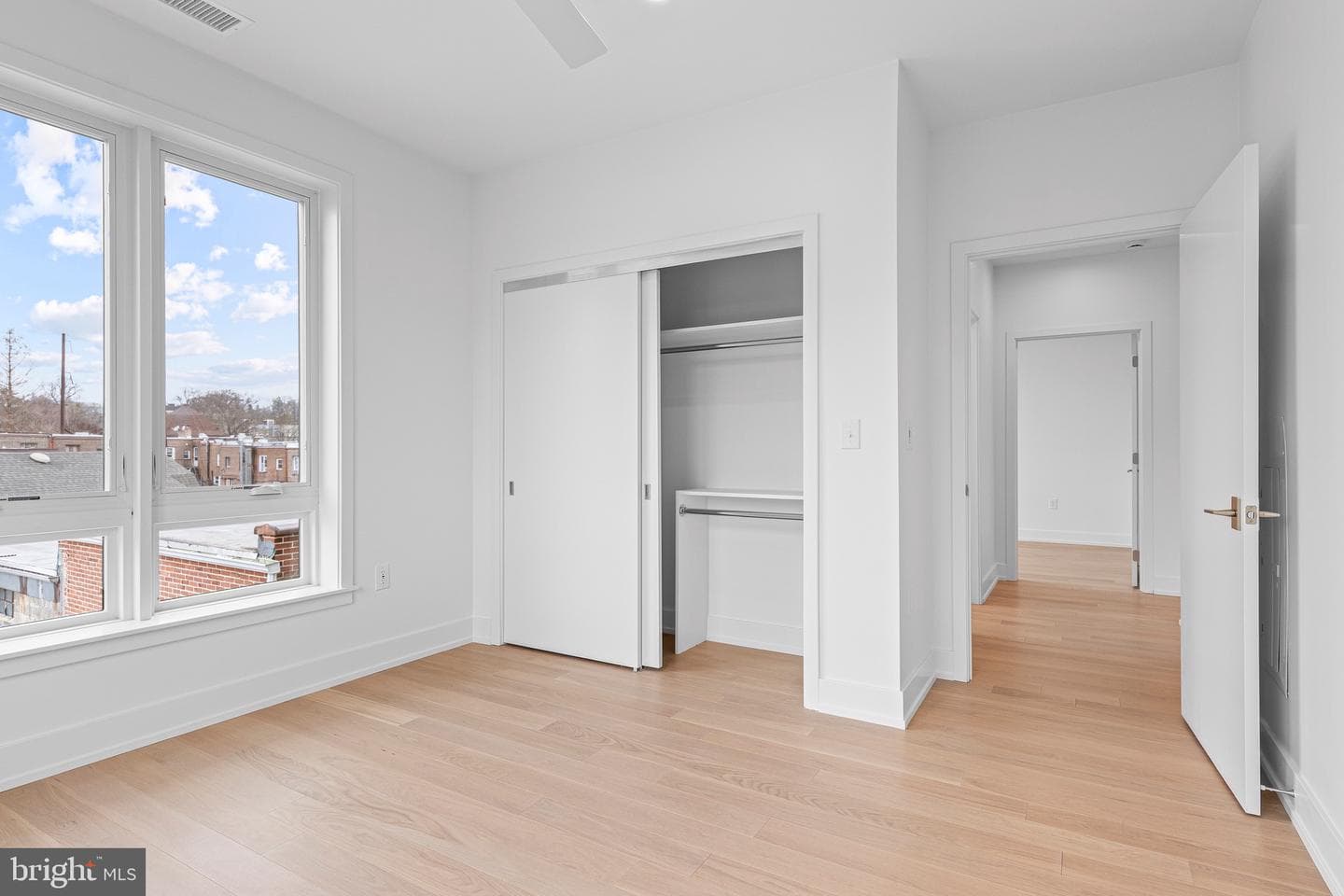 110 Park Avenue #370 photo 26