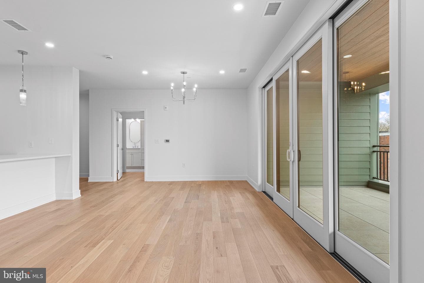 110 Park Avenue #370 photo 4
