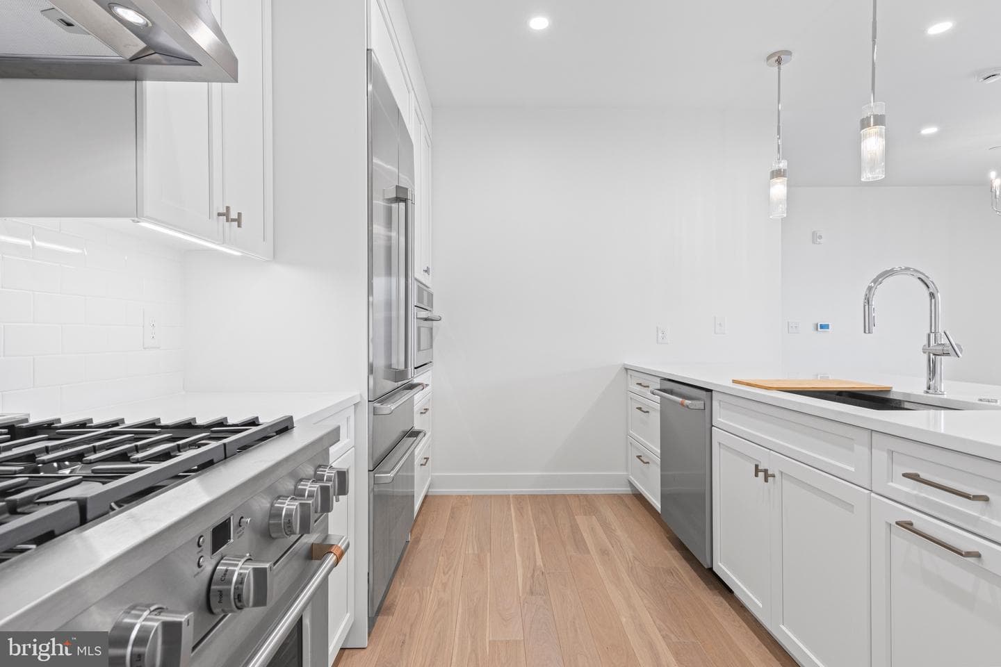 110 Park Avenue #370 photo 8