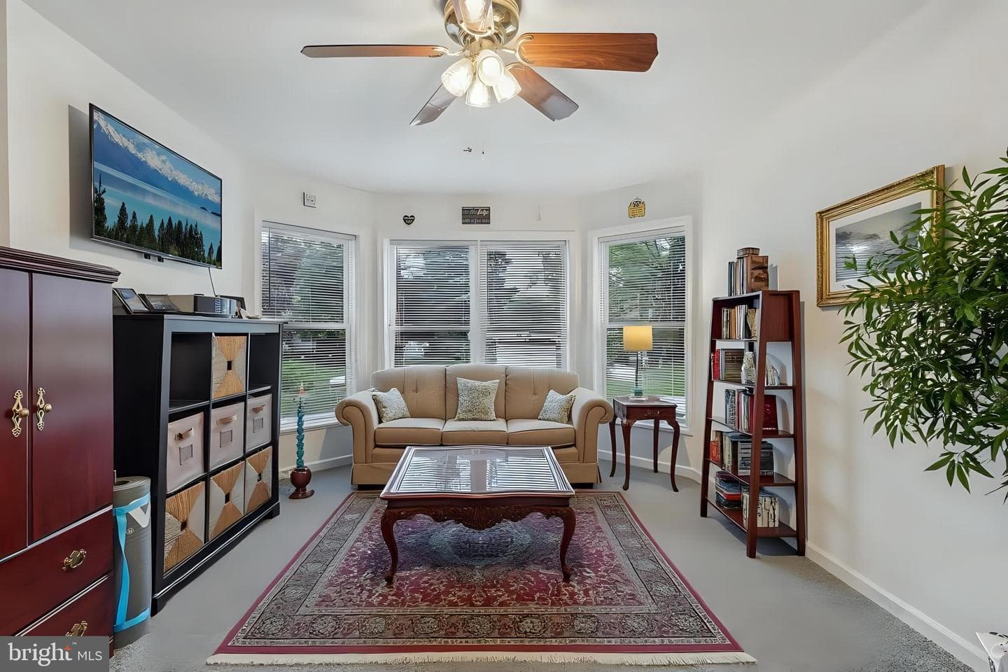 205 Linden Avenue photo 10