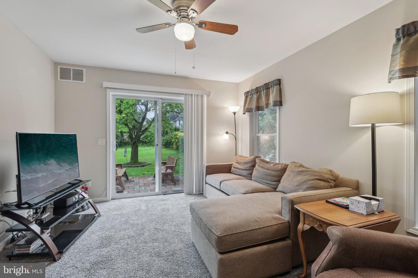 205 Linden Avenue photo 15