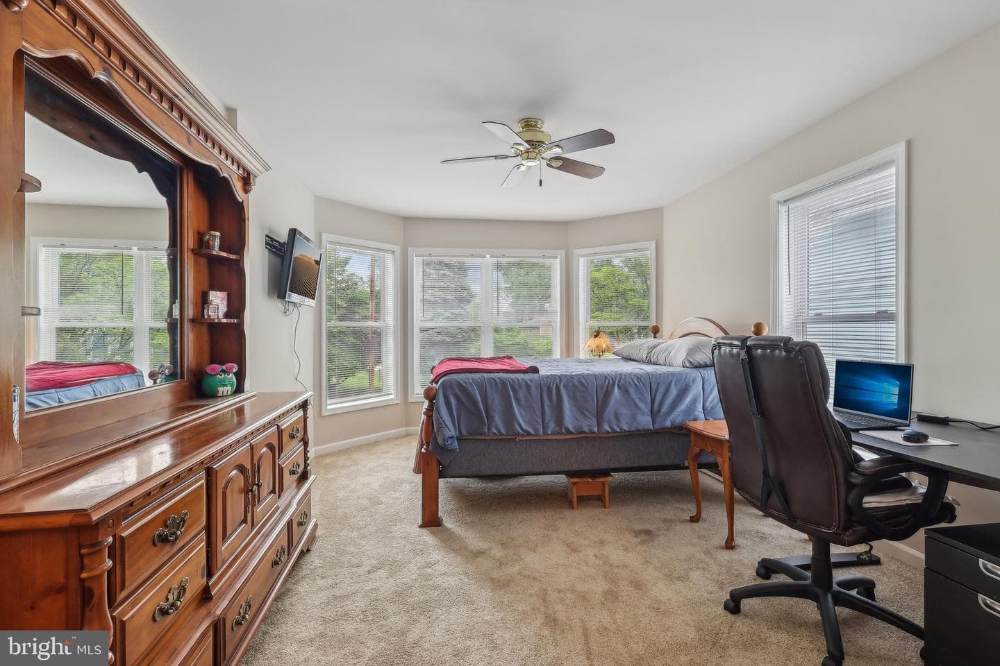 205 Linden Avenue photo 20