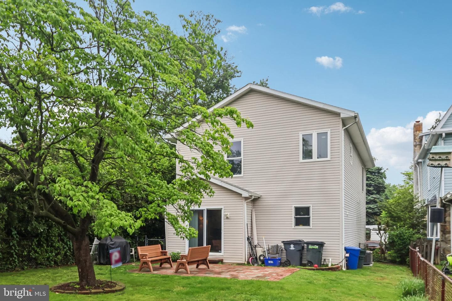 205 Linden Avenue photo 28