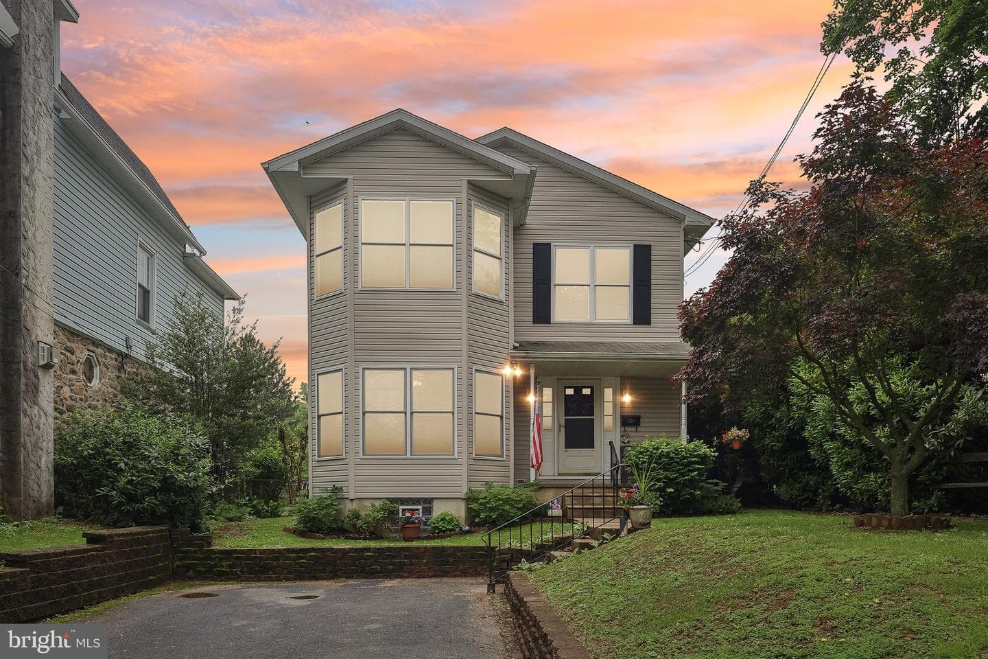 205 Linden Avenue photo 3