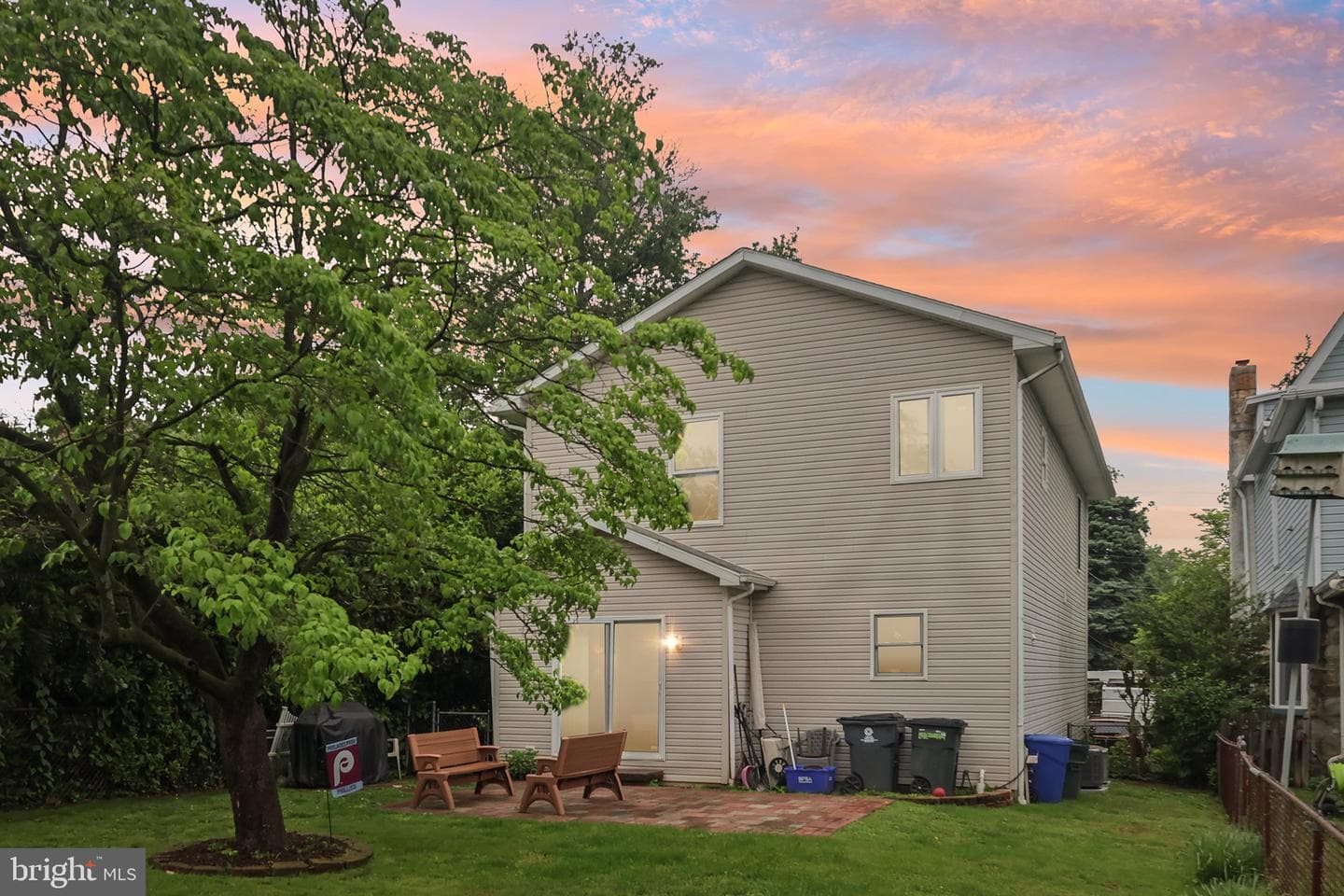 205 Linden Avenue photo 30