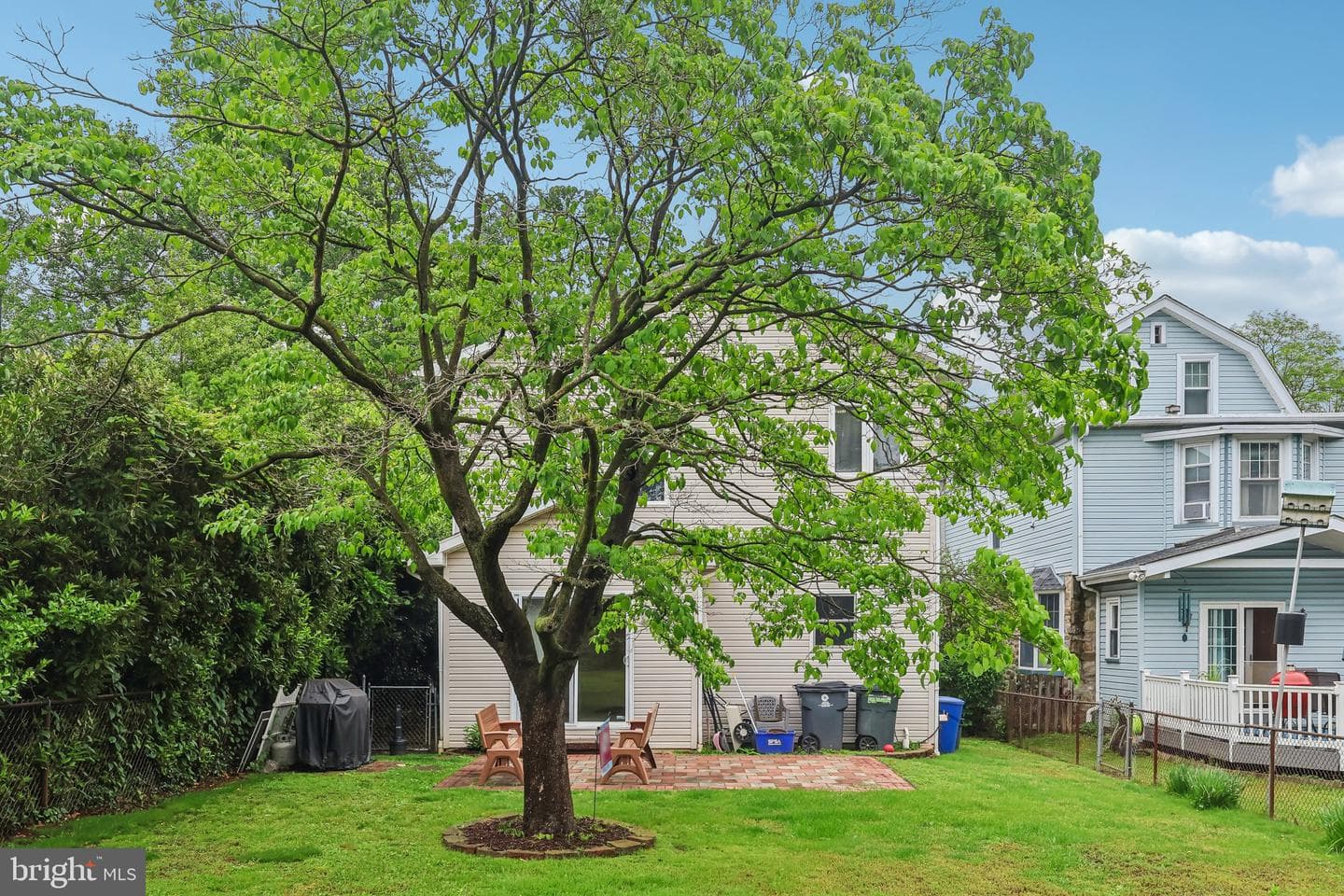 205 Linden Avenue photo 32