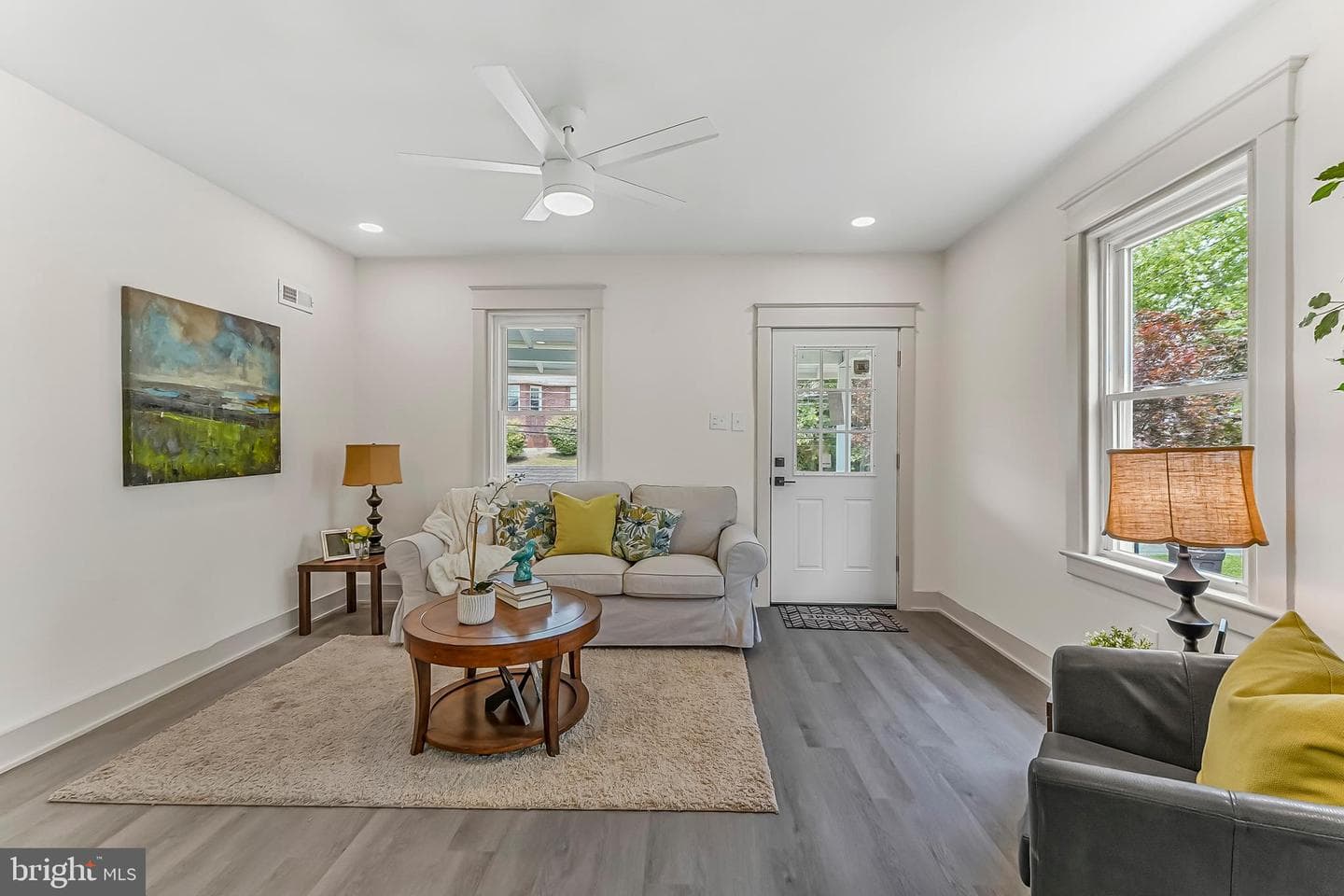 564 9th Avenue photo 6